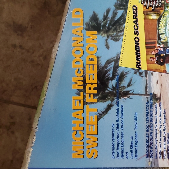 MCA RECORDS-Michael McDonald-Sweet Freedom Mixes. "Running Scared" Music. EUC. - Picture 7 of 12